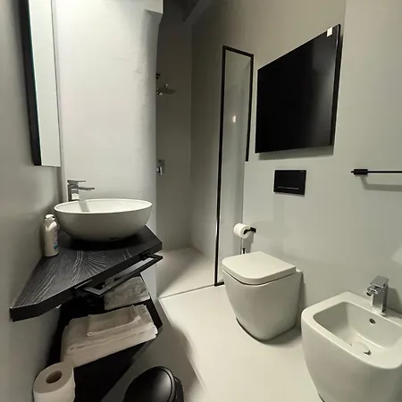 Saragozza 2 Intero In Centro Storico Wifi E Parcheggio Gratuito * Modène