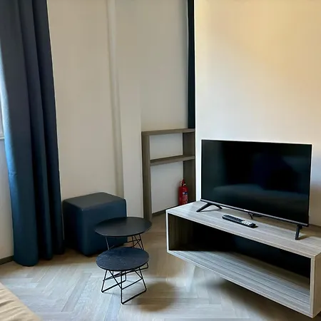 Saragozza 2 Intero In Centro Storico Wifi E Parcheggio Gratuito