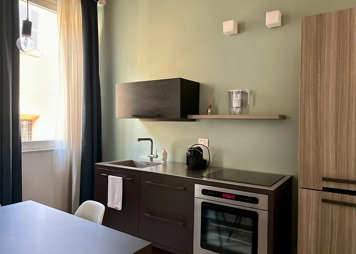 Saragozza 2 Intero In Centro Storico Wifi E Parcheggio Gratuito Modena