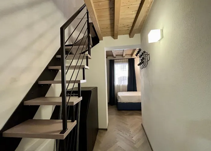 Lägenhet Saragozza 2 Intero In Centro Storico Wifi E Parcheggio Gratuito