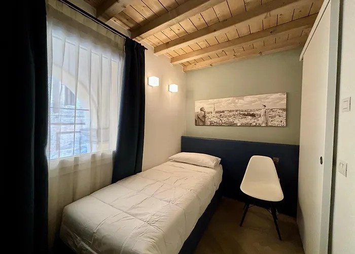 Apartman Saragozza 2 Intero In Centro Storico Wifi E Parcheggio Gratuito